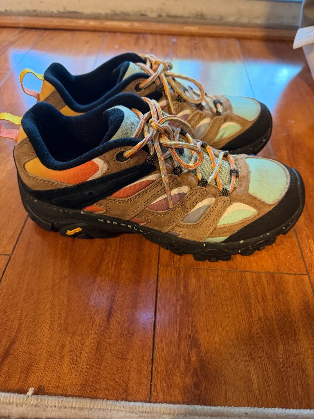 Merrell Moab 3 x Unlikely Hikers Women's 9.5 Limited Edition Low top